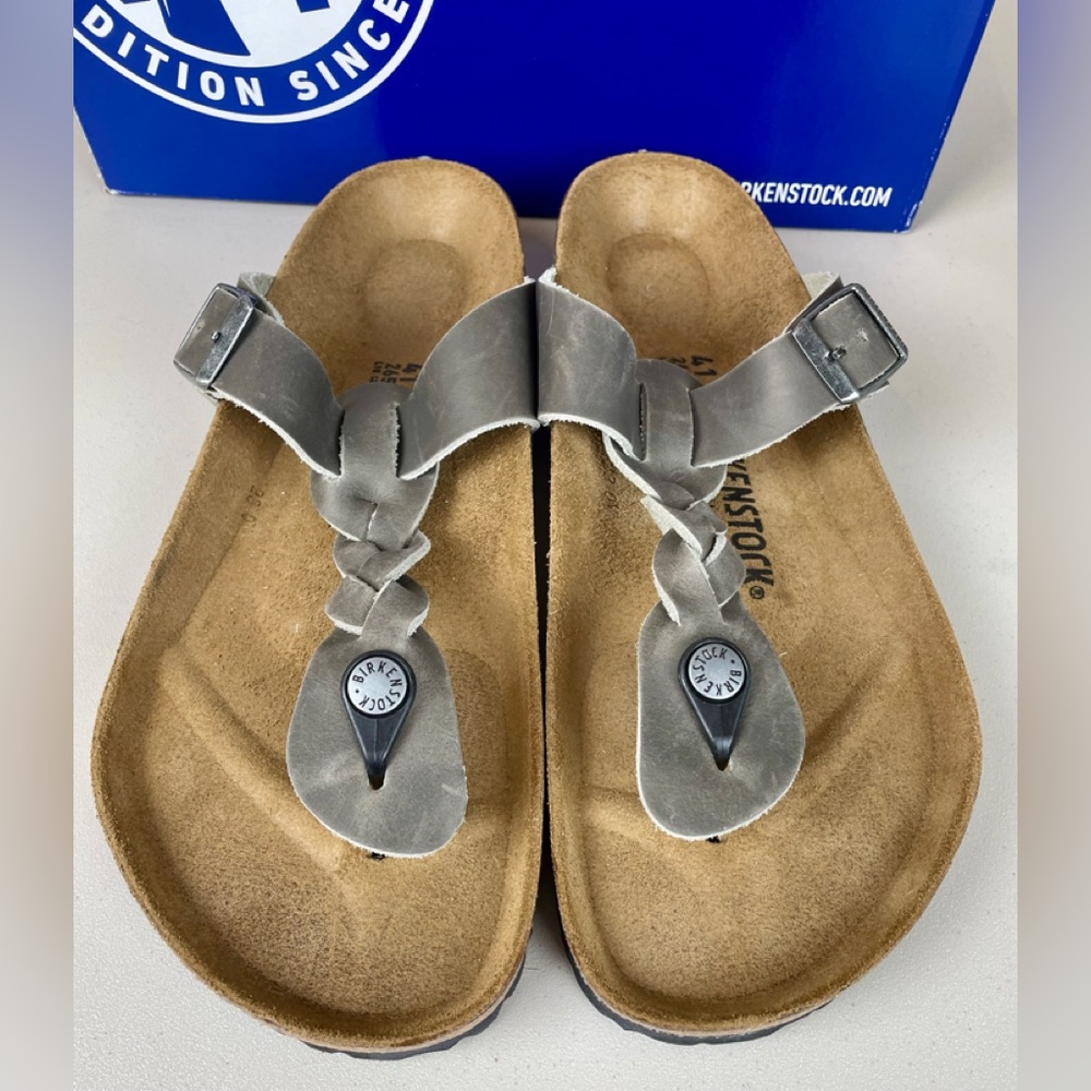 New Birkenstock Gizeh size 10 Iron metallic gray